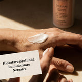CELESTIAL Lumihands cremă de zi pentru mâini iluminate & catifelate